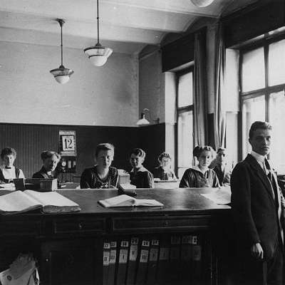 1918 - Weibliche Angestellte bei Mohr und Federhaff 
