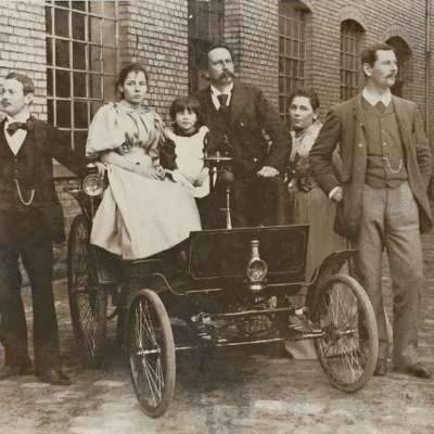 1894 - Der Velo von Benz, Carl Benz mit seinen fünf Kindern 