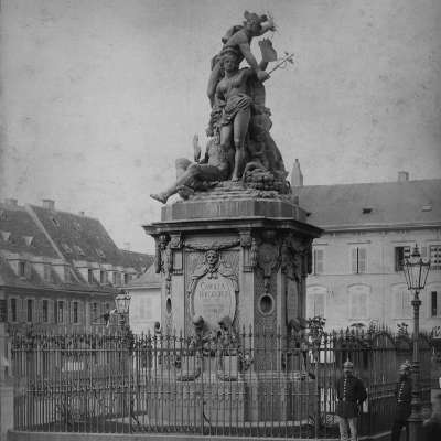 1880 - Denkmal 