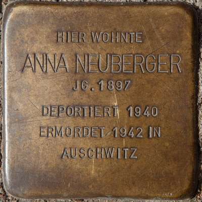 Stolperstein für Anna Neuberger