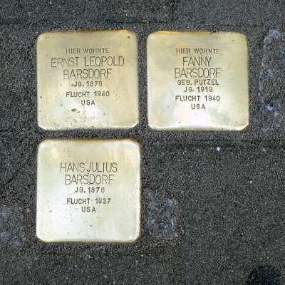 Stolpersteine für Ernst, Fanny und Hans Barsdorf