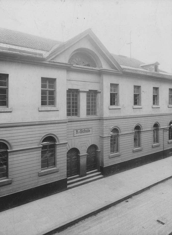 Schule um 1900