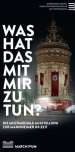 farbiges Cover des Ausstellungsfolders zur NS-Ausstellung, das den Wasserturm mit Hakenkreuzbeflaggung zeigt sowie den Ausstellungstitel "Was hat das mit mir zu tun?"